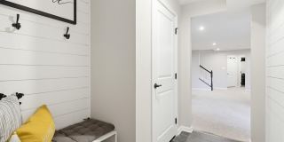 133 LIMPKIN Avenue Gallery 39