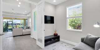 109 Salt Shaker Street Gallery 11