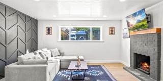 2651 Little Kate Road Gallery 28