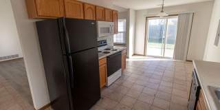 3bed/2ba single family home - great location! Gallery 10