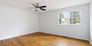 4901 Yadkin Drive Gallery 10