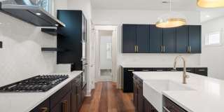 Modern 4-bedroom, 4-bathroom Home in Durham, NC Modern 4-bedroom, 4-bathroom Home in Durham, NC Gallery 1