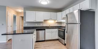 Springdale Apartments (Calumet Place Suites) Gallery 1