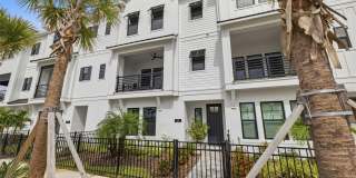 1528 SKYSAIL Lane Gallery 1
