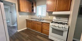 Newly Remodeled 2 Bed/1 Bath Home! Gallery 3