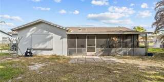 1250 SE Petunia Avenue Gallery 16