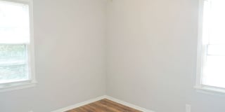 3 Bed - 1 Bath Cape Code for Rent in Maple Heights! Gallery 8