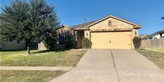 CUTE 4-bedroom 2-bathroom house HOUSING ACCEPTED! CUTE 4-bedroom 2-bathroom house HOUSING ACCEPTED! Gallery 1