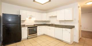 Three Bedroom Home! Gallery 15