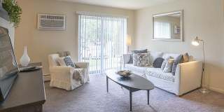 The Dorchester Gallery 9