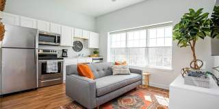 904 Garland Avenue Gallery 11