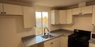 Charming 2BR House in Vallejo Gallery 25