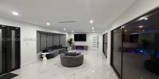 103 Tropicana Dr Gallery 18