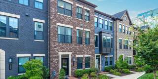 2335 WATER PROMENADE Avenue Gallery 1