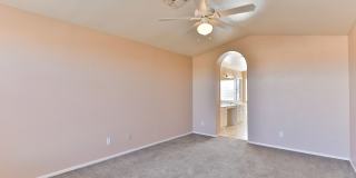 4 Bedroom/Den Gallery 26