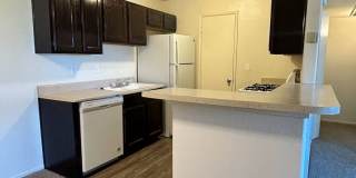 4504-4598 W Palo Alto Ave. Gallery 72