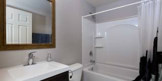 4 bedroom in South Side Gallery 9