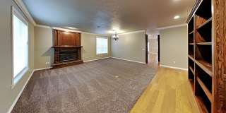 Beautiful 4 Bedroom 3 Bath in Edmond Schools Gallery 5