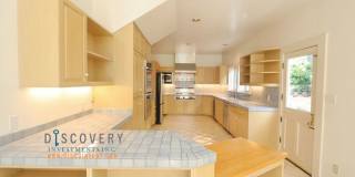 Traditional Six Bedroom Home with Exceptional SF Bay Views with In Law Unit Gallery 13