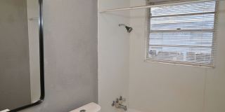 600 E 1st Street Gallery 16