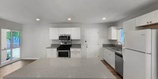SD: Spacious 3BD/2BA Home in Oceanside with Large Backyard, In-Unit Laundry & Attached Garage Gallery 4