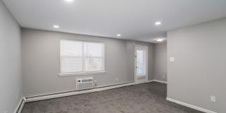 Oakland Terrace Gallery 15