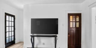 Spacious 1BR Condo in Saint Louis Gallery 11