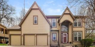 Beautiful 5 Bedroom 4.5 Bathroom Olathe Home with Finished Basement, 3-Car Garage & Flexible Furnished or Unfurnished Living Options Gallery 1