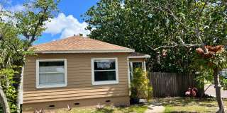 Gulfport charm 3/1 1 car garage Gallery 23