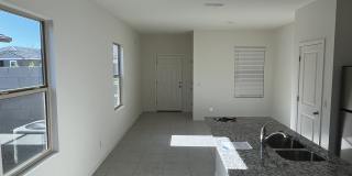 5823 West Willow Ridge Drive Gallery 2
