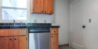 10233 SW Eastridge St Gallery 21