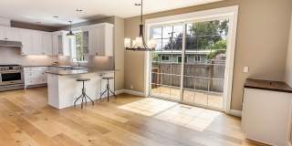 Location, Location, Location! Beautiful 3 Bedroom Townhome in First Addition!!!! Location, Location, Location! Beautiful 3 Bedroom Townhome in First Addition!!!! Gallery 8