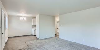 Hawthorne Court Apartments Gallery 14