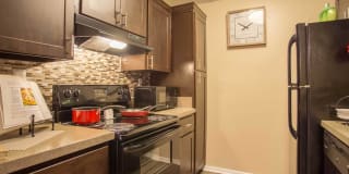 Advenir at Magnolia Gallery 3