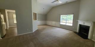 1593 Queen Elizabeth Drive Gallery 1