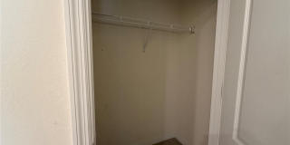 4657 BERNARD BOULEVARD Gallery 32