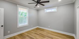 807 Cherokee Ave Unit A **Move In Special!** Gallery 12