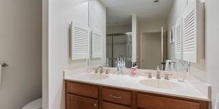 5 Warrington Place Gallery 15