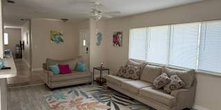 Pool home in Melbourne Beach Gallery 7