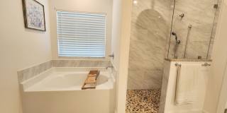 On the hunt for a beautiful, open floor plan home to rent close to downtown? Gallery 20