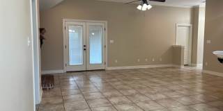 Close to Barksdale Air Force Base... Gated Community with Community Pool.. Gallery 5