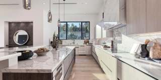 16879 Mooncrest Dr Gallery 32