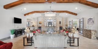 Lake Villas Apartments Gallery 20