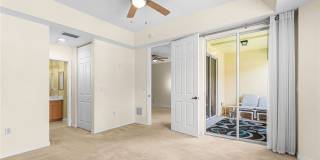 1137 Van Loon Commons Circle Gallery 19