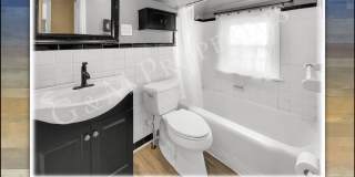 4-Bedroom Home Rental - Walk to Strong Hospital!! Gallery 18