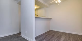 Country Hills Apartment Homes Gallery 16