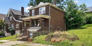 Charming 3BR House in East Pittsburgh Gallery 5