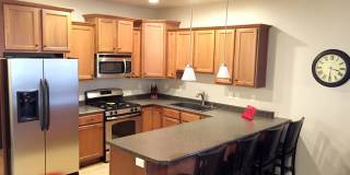 Spacious 2 Bedroom Townhome at The District! Gallery 1