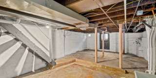 Beautiful 3 bedroom home in Coraopolis available June 1! Gallery 24