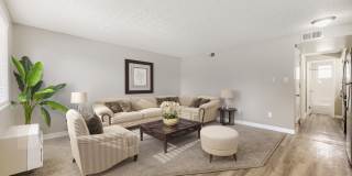 Parkwood Plaza Gallery 1